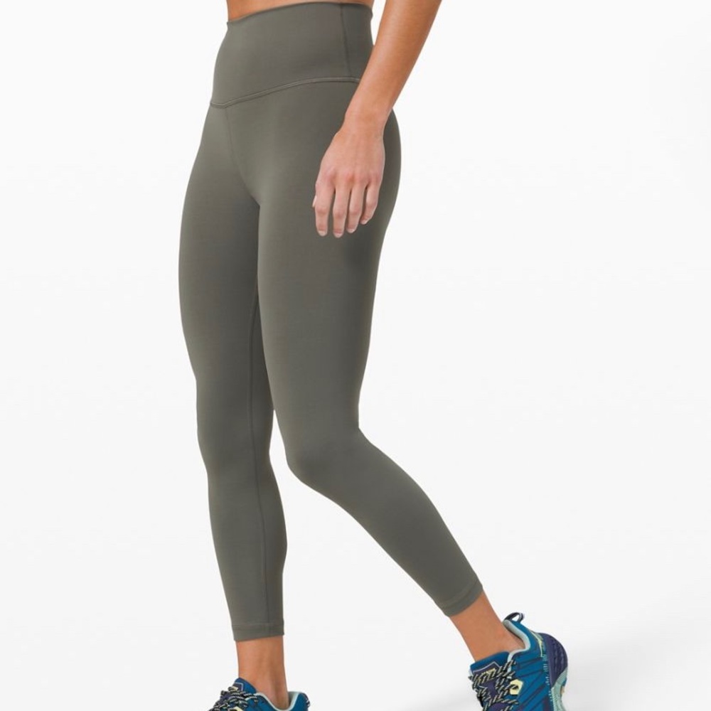 NWT Lululemon Wunder Train HR 25” - Picture 2 of 5